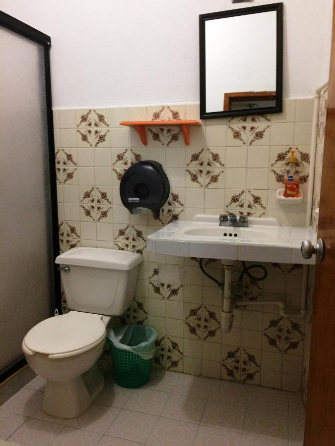 Amigos Hostel Cozumel Ngoại thất bức ảnh