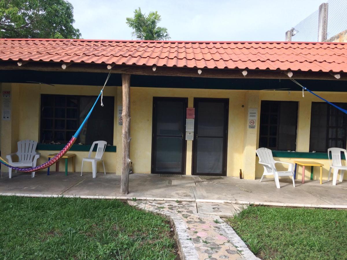 Amigos Hostel Cozumel Ngoại thất bức ảnh