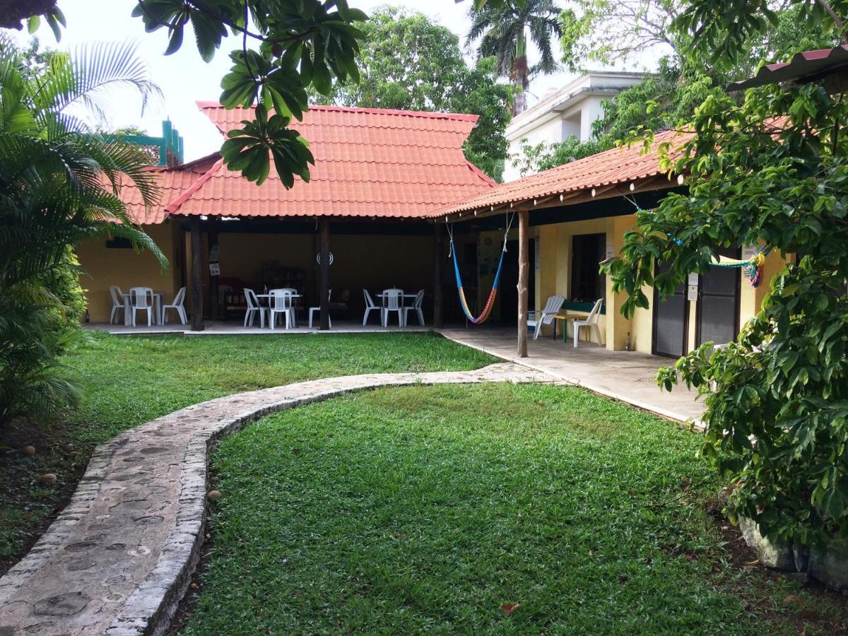 Amigos Hostel Cozumel Ngoại thất bức ảnh